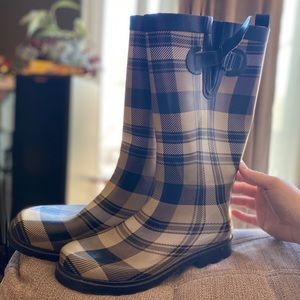 Capelli NY Rain Boots